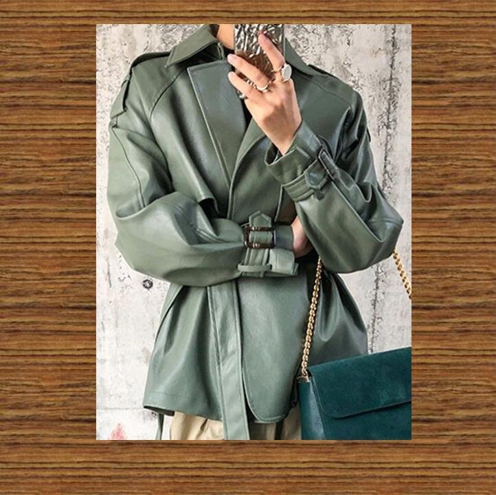 Кожаная куртка 2023