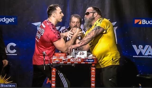 поединок Алексея Воеводы и Тима Бреснана