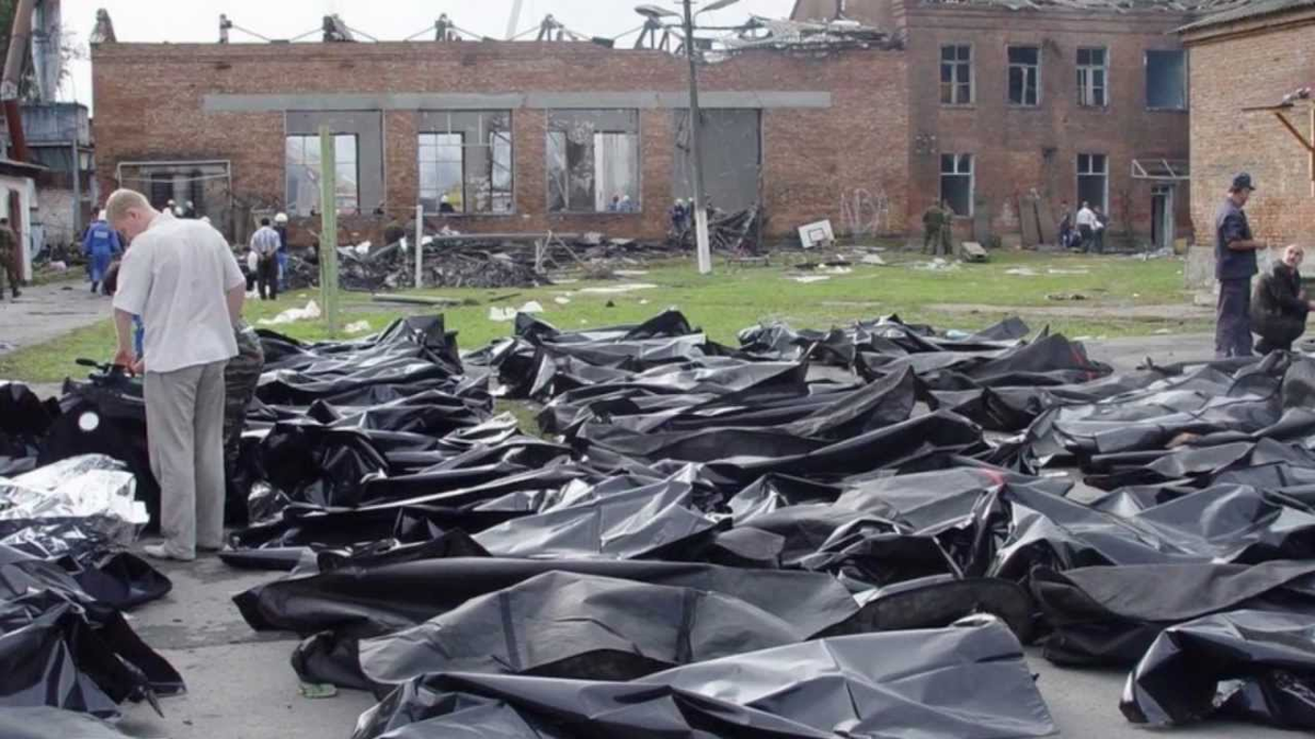 Дети Беслана, заложники Дубровки, люди погибшие от взрывов... Терроризм - гадкий метод. Фото из интернетов