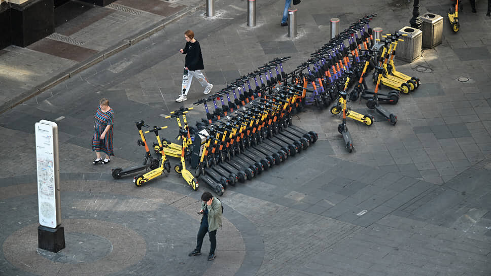    Фото: Александр Казаков / Коммерсантъ