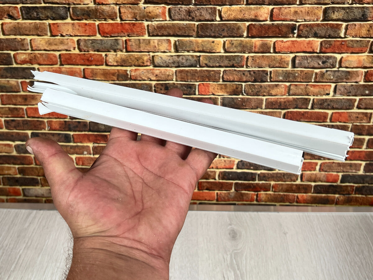 Каждый день мы сталкиваемся с ненужными мелочами, которые часто отправляются в мусорное ведро. Однако порой из самых неожиданных вещей можно создать что-то полезное и удивительное.