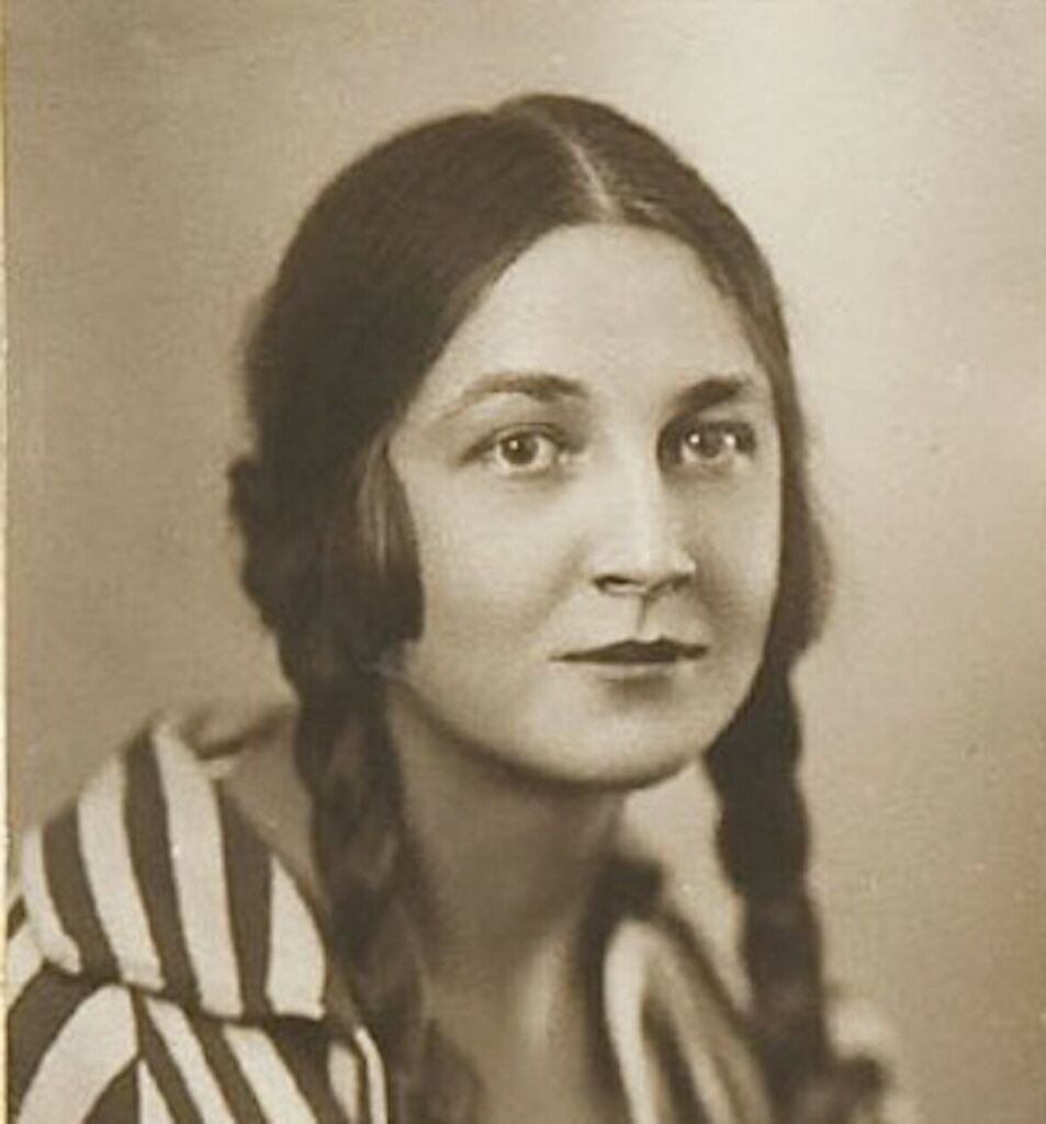 Наталья Брюханенко, фото из музея ЦСДФ