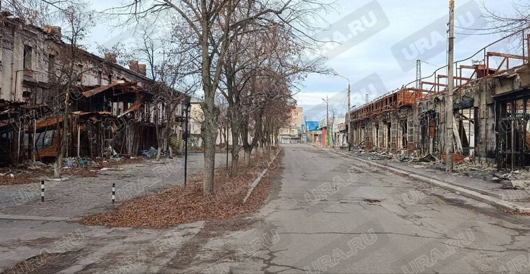    Некоторые улицы были разрушены полностью