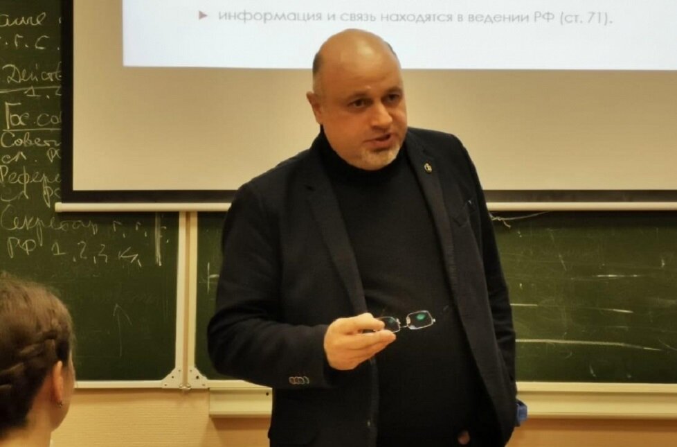 Киракосян Рубен. Адвокат АП Московской области, руководитель правозащитной практики МКА «ГРАД», член ГЭК ФГБОУ «Дипломатическая академия МИД РФ»