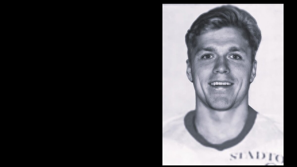     В Австрии трагически погиб воспитанник удмуртского хоккея 52-летний Андрей Федотов. Об этом сообщает пресс-служба ХК «Ижсталь». Вратарь выступал за «сталеваров» еще во времена СССР с 1985 по 1989 годы.