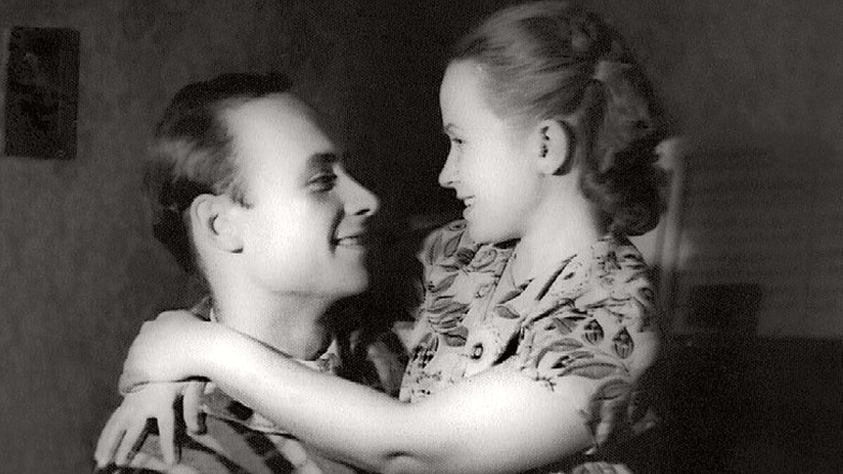 Пахмутова и Добронравов в молодости