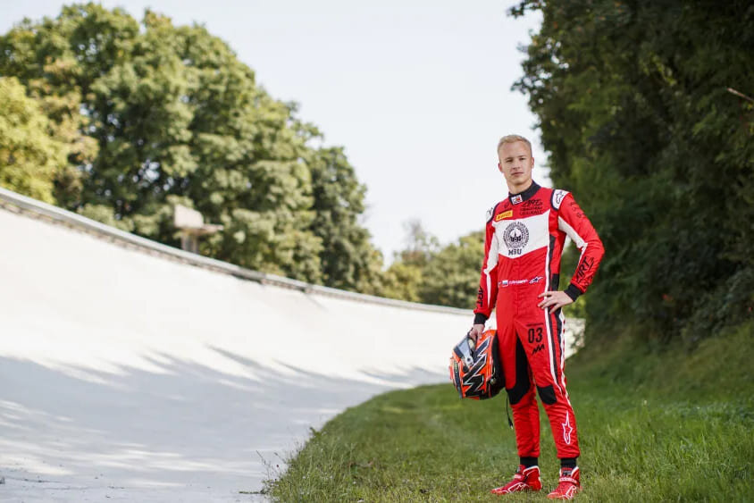 Никита Мазепин во время выступлений в GP3