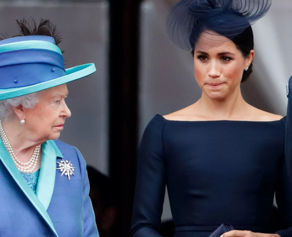 Королева и Меган 