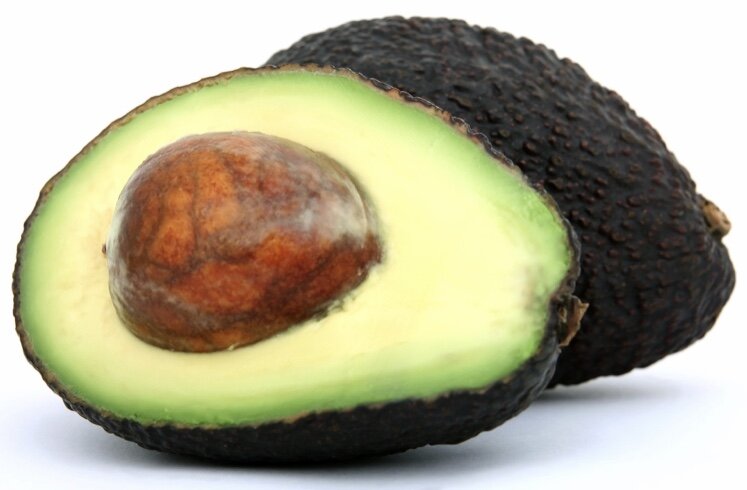 Соус из авокадо называется гуакамоле 