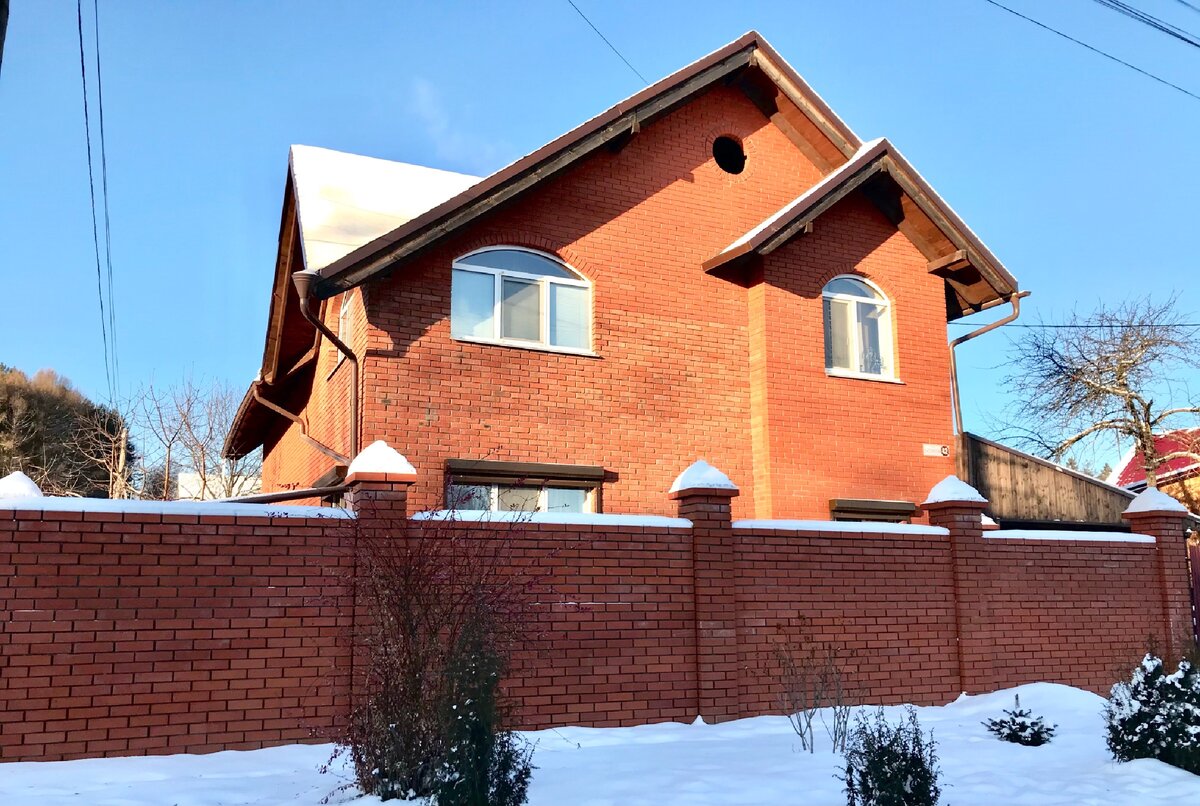 Кварталы русских советских домиков🏠 в городах. Необычайный уют и красота! Что я заметил