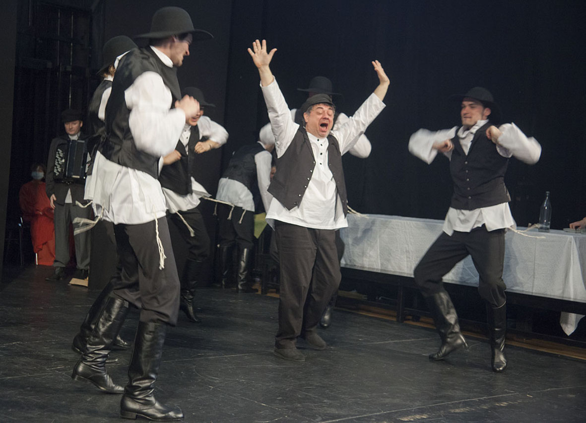 фото с сайта театра 