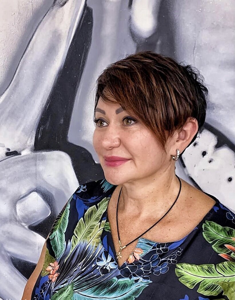  Модно, стильно 