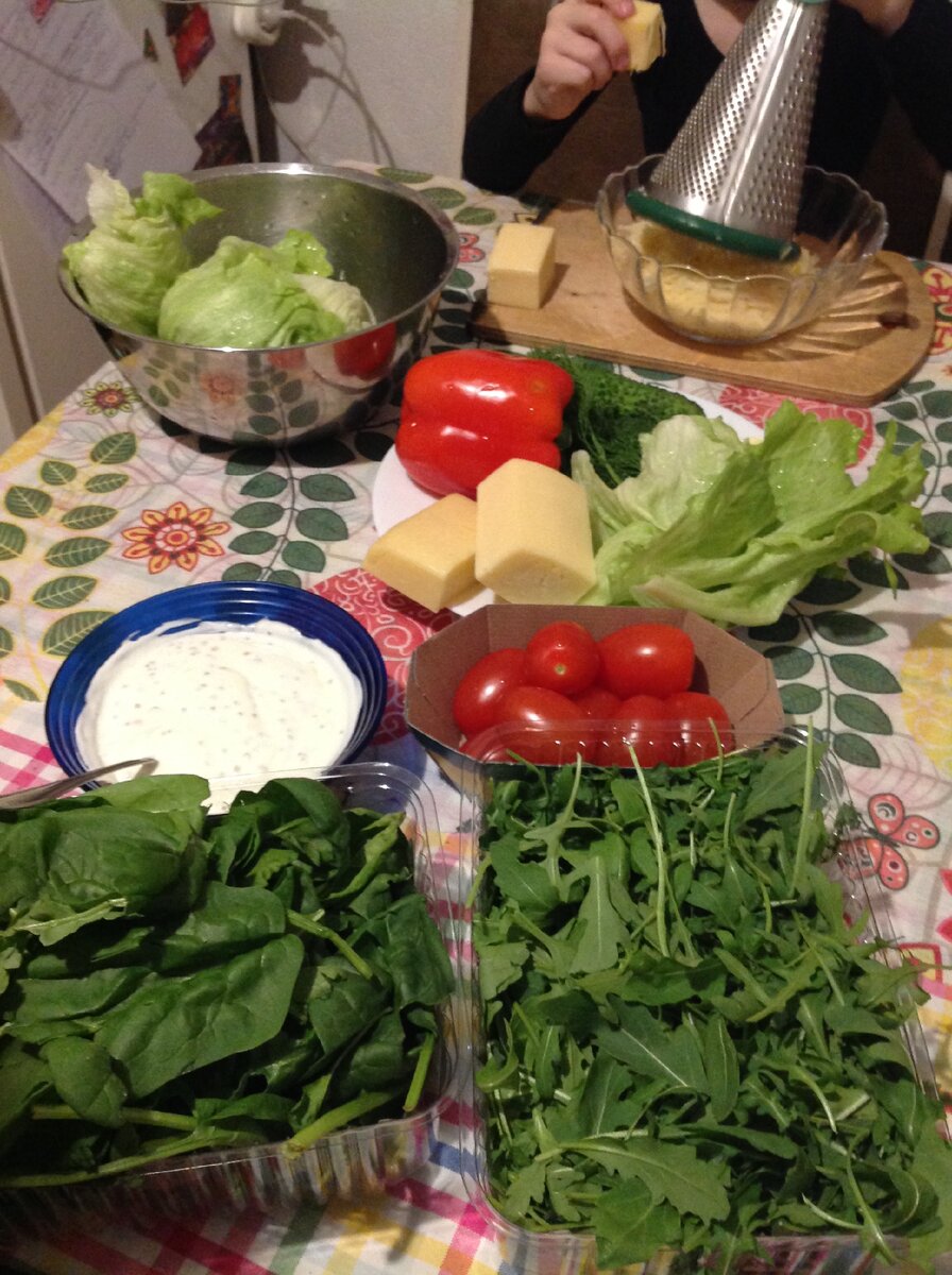 Пища для ужина или завтрака, во время нахождения в кето. Опробовано спортивной семьей. 