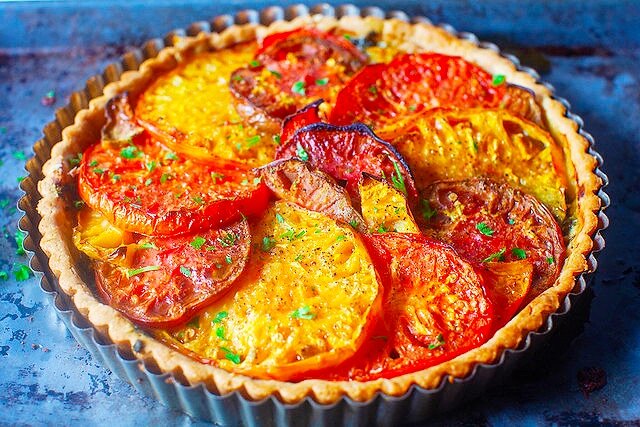 Готовый пирог.