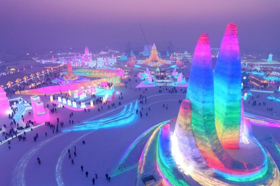 Ледовое г. Харбин Ice Festival. Ледовый фестиваль в Харбине. Харбин Китай ледяной город 2020. Харбин ледяной город 2022.