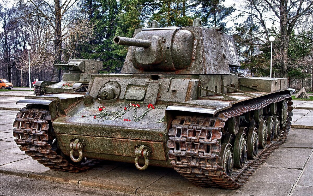 КВ-1 в зеленом цвете