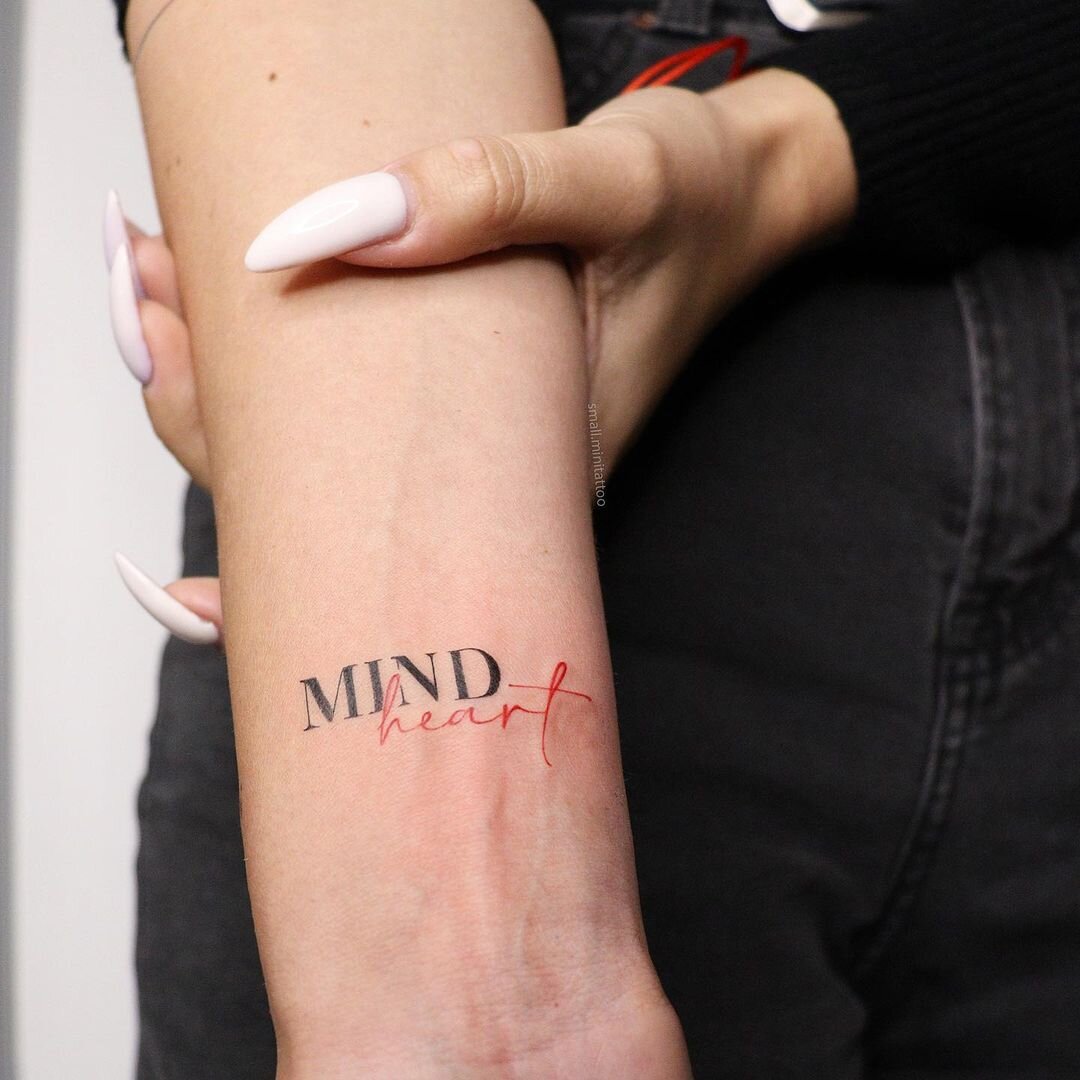Микротату: 50 классных идей для изящной татуировки