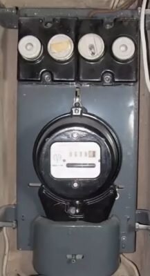 Электрощит полувековой давности