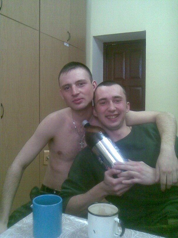 Начиналось все в каптерке