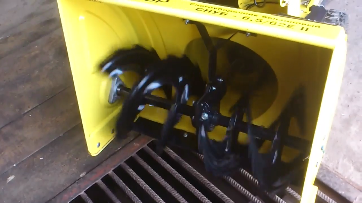 Снегоуборщик "Калибр"