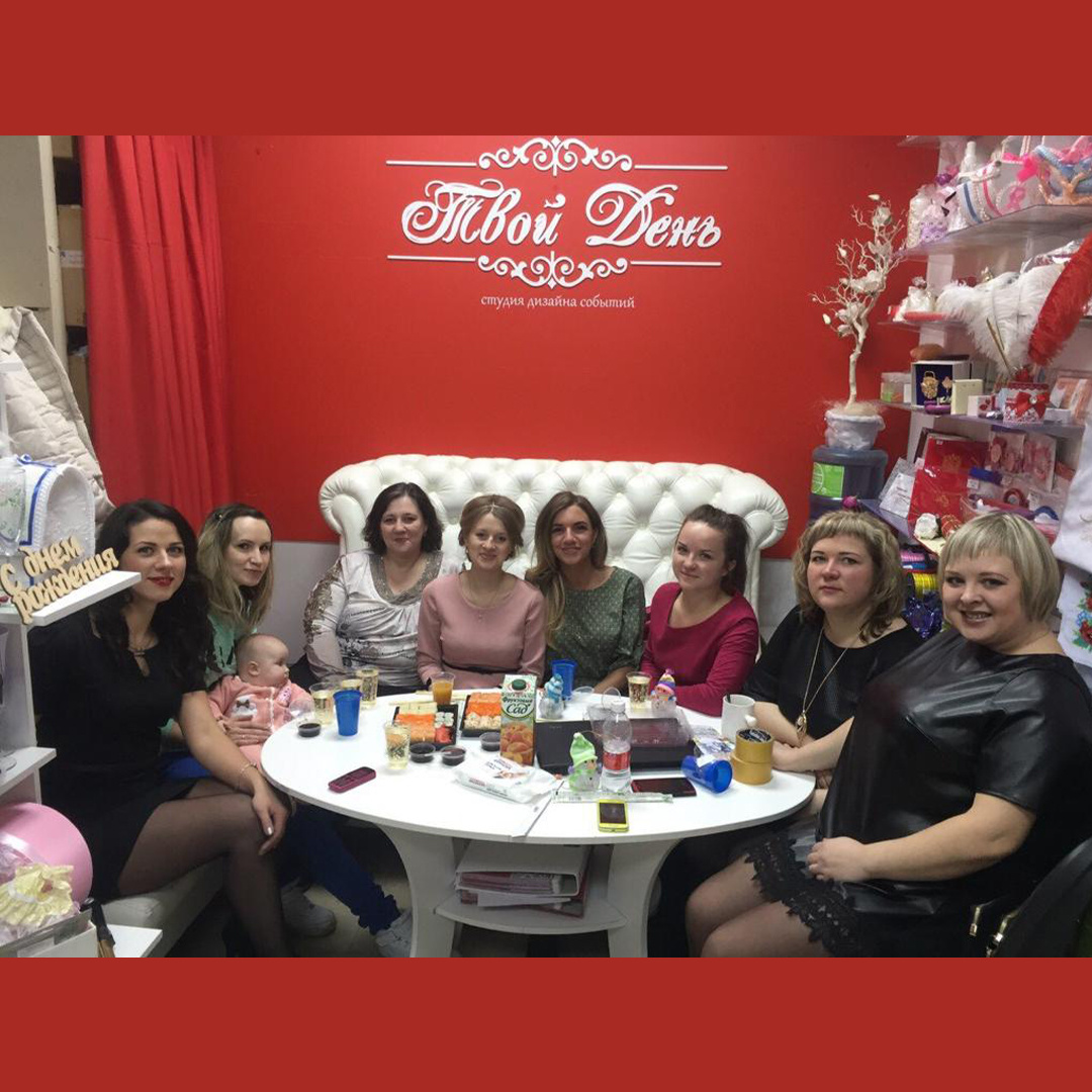 Здесь 3 из моих 4 проектов: студия дизайна событий "Твой день"