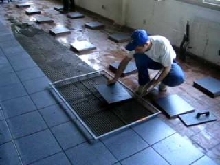 Приспособления для скоростной укладки плитки без крестиков. Пример турецких кафельщиков2