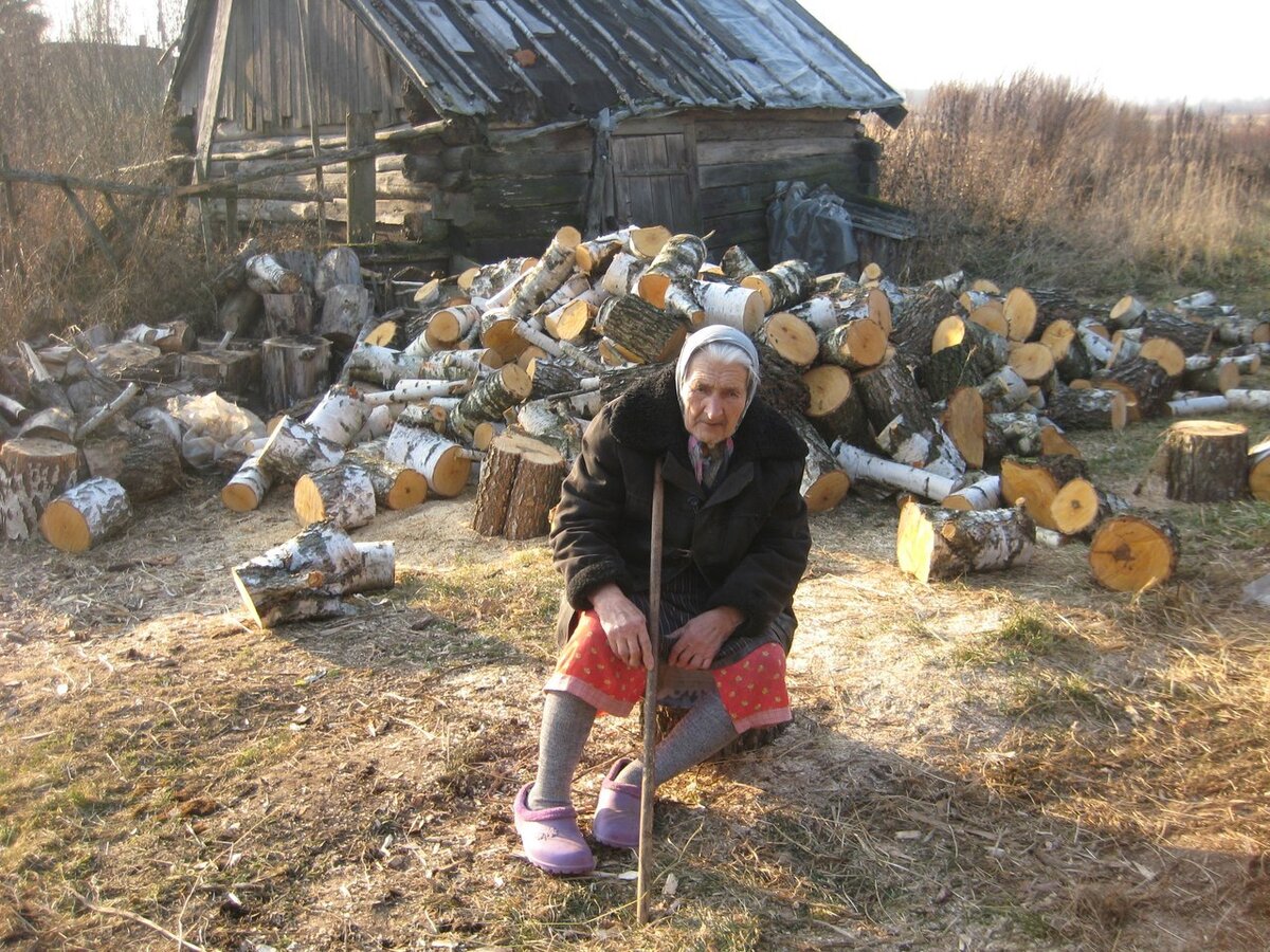 дрова в деревне фото