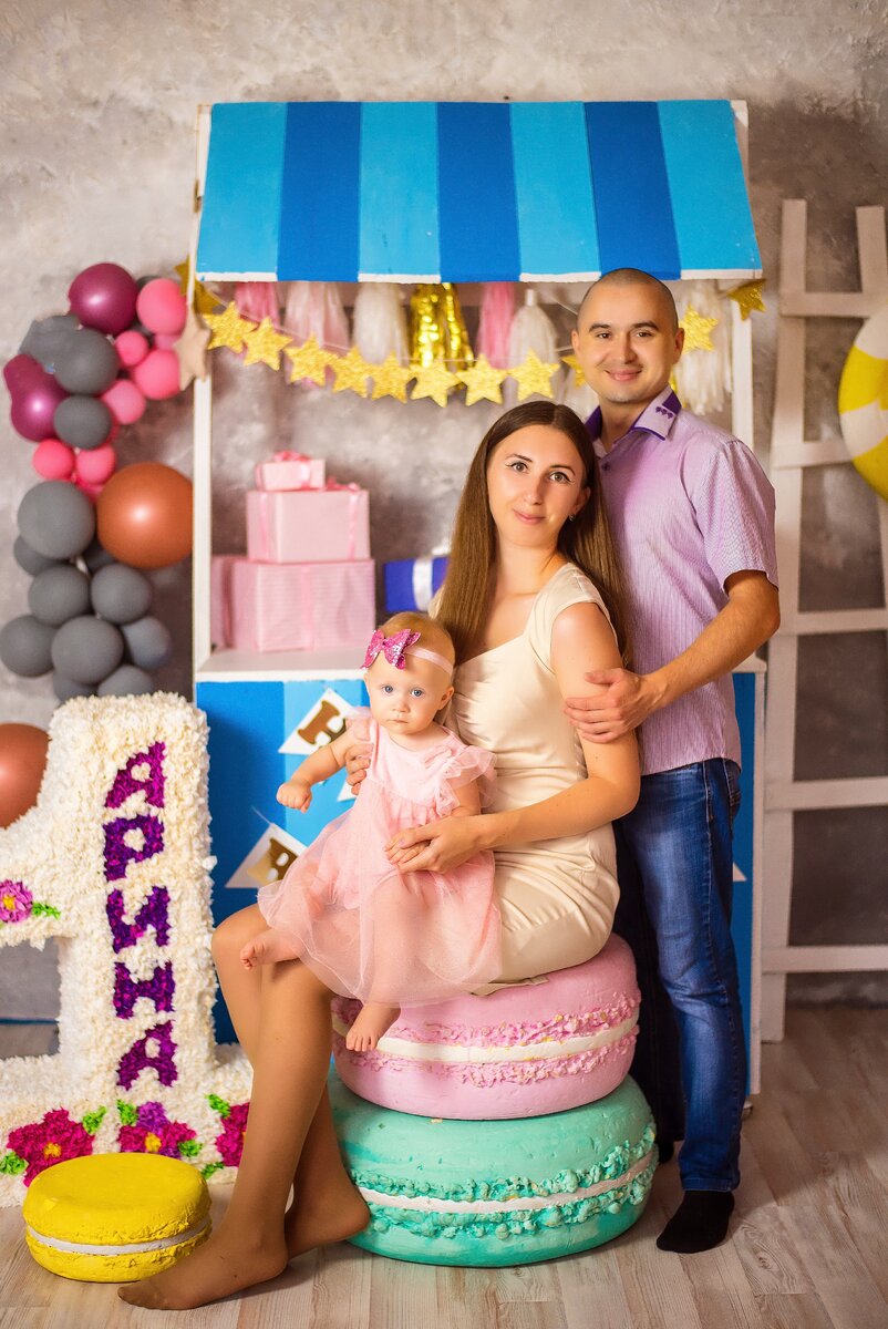                          На фотосессии всей семьей