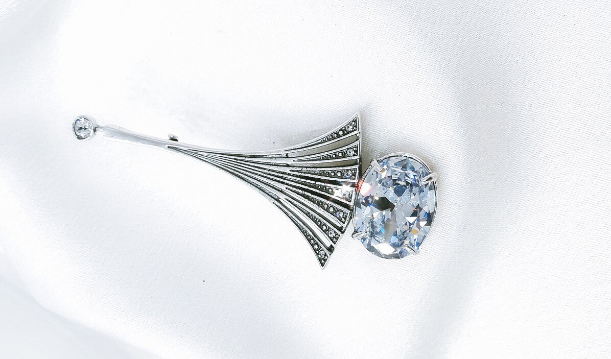 Брошь Клодетта : https://jevi.ru/catalog/broshi/klodetta-j08536a0/