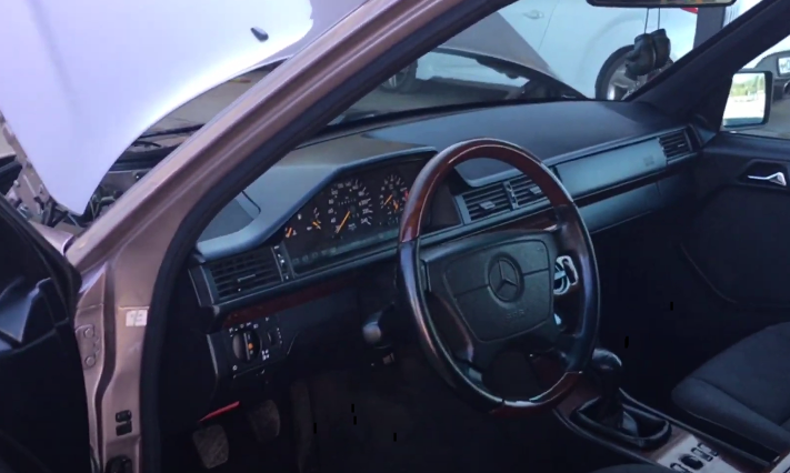 Мерседес W124