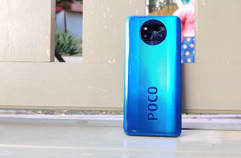 Poco X3 desing backside 