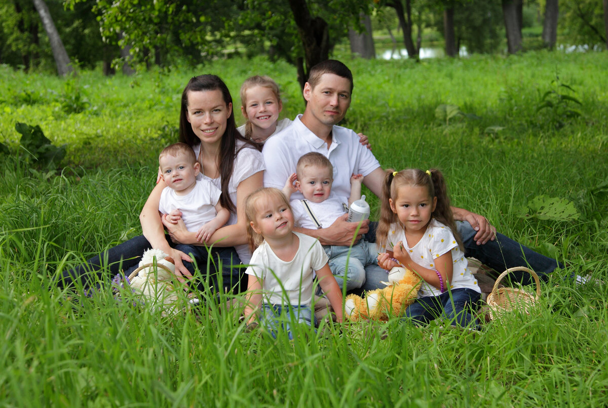 Адекватная семья.