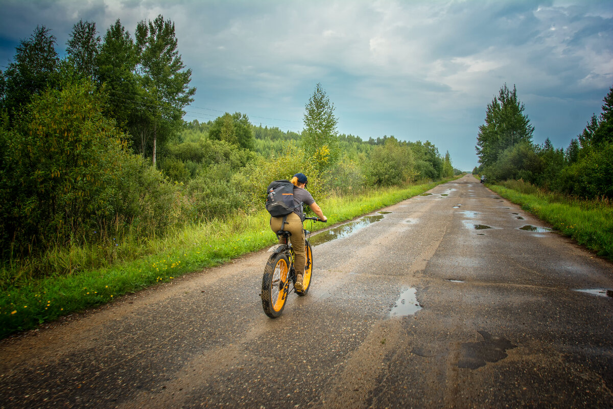 фотографии автора канала.