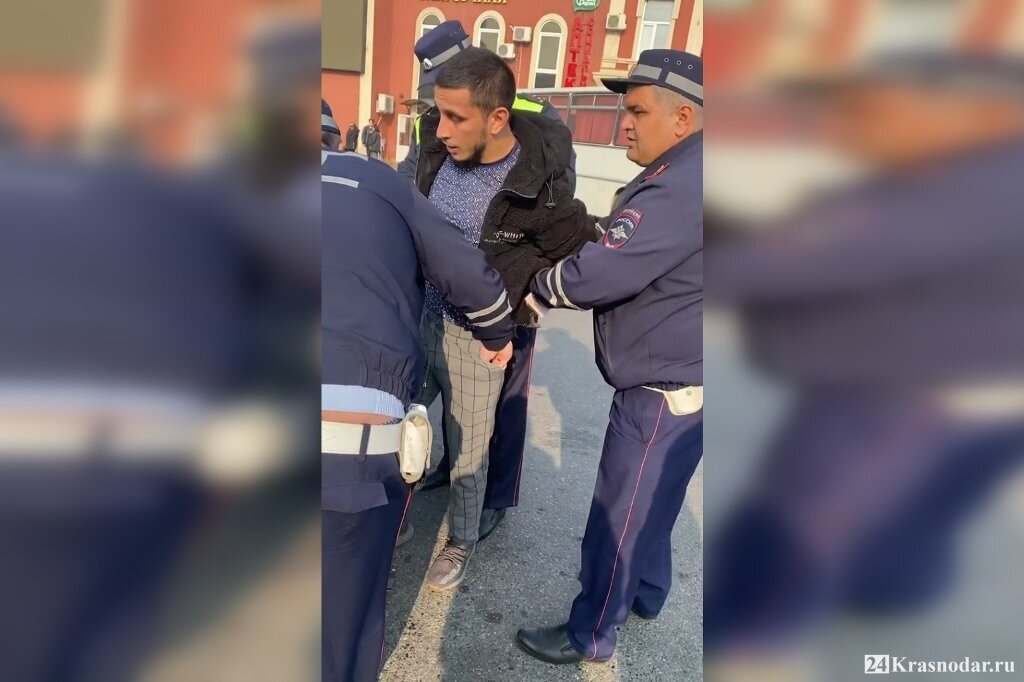 Гаишники против бойца ММА