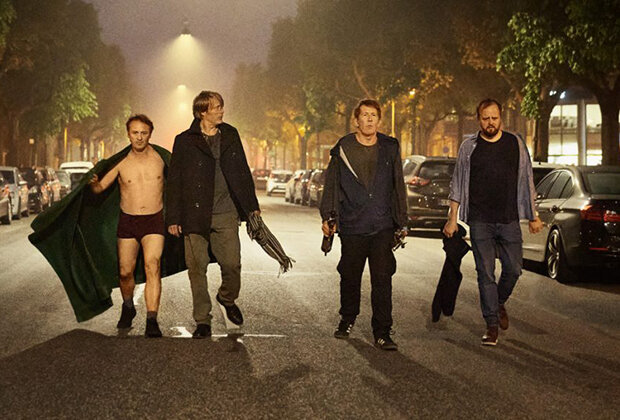 кадр из фильма "Еще по одной"