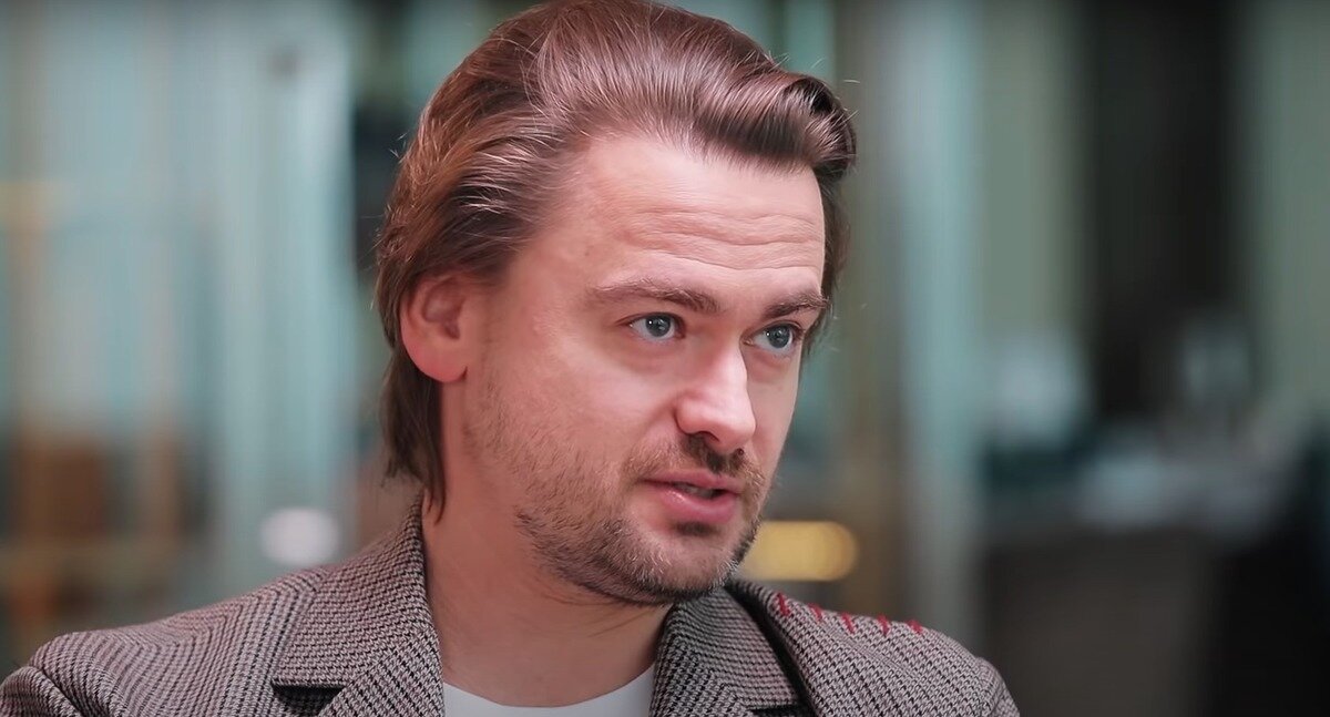 политик канал ютуб