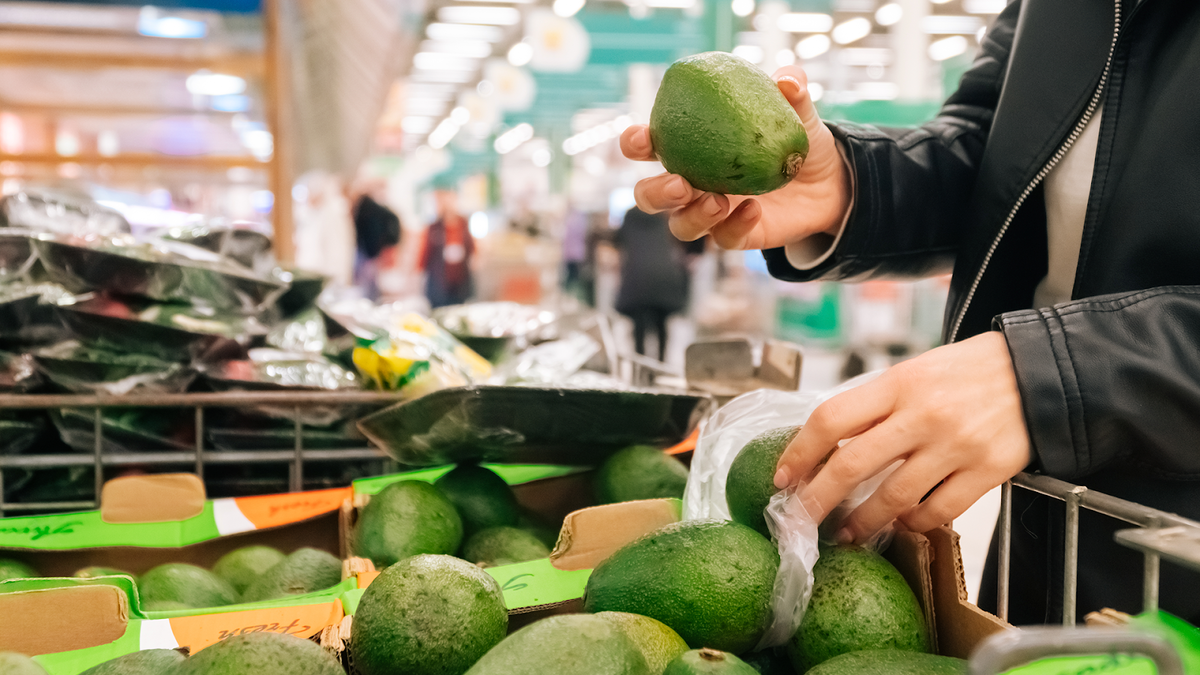 C кешбэком приятнее делать дорогие покупки: например, брать авокадо к завтраку 