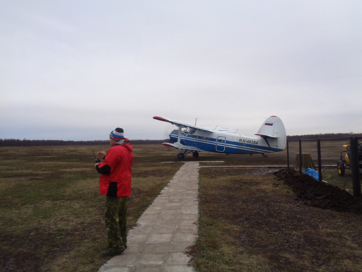 Ан-2: единственный самолет в мире, который умеет летать хвостом вперед