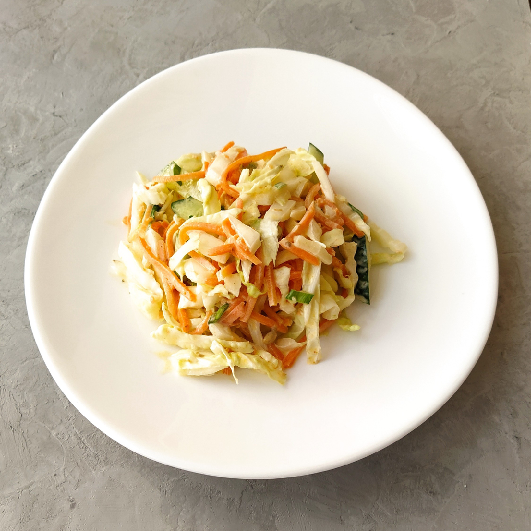 Легкий салат с пекинской капустой: 8 фото в рецепте