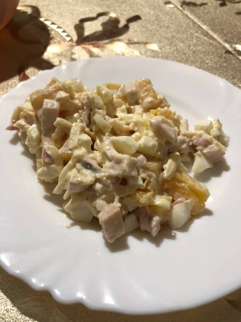 Филе голени цыплят с сыром и ананасом в ананасовом соусе