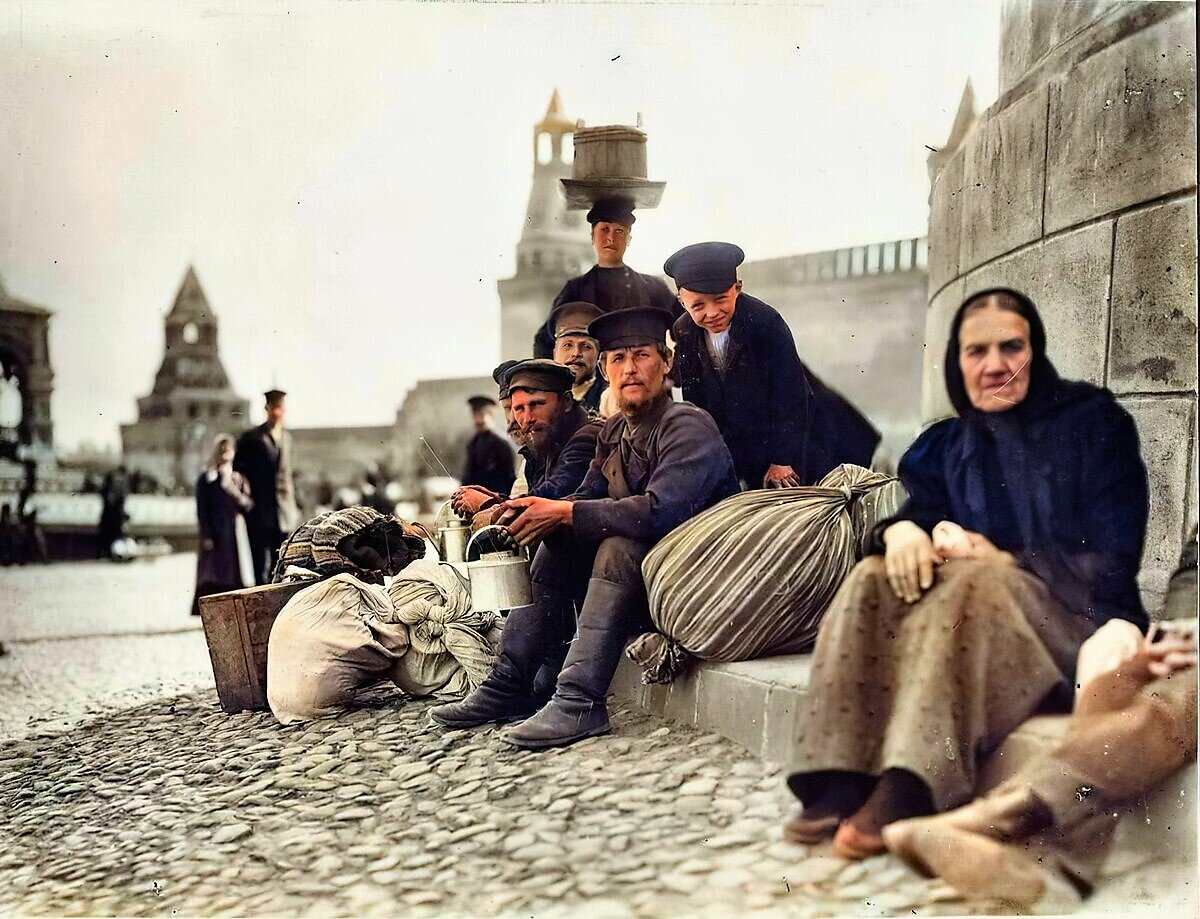 Красная площадь 1913 года. Ленин горько напишет что не увидеть мировой революции