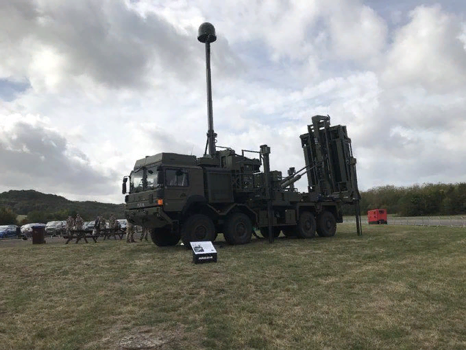 Пусковая установка Land ceptor