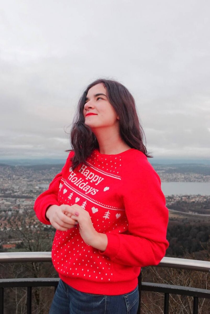 Привет! Меня зовут Полина, и я автор этого канала