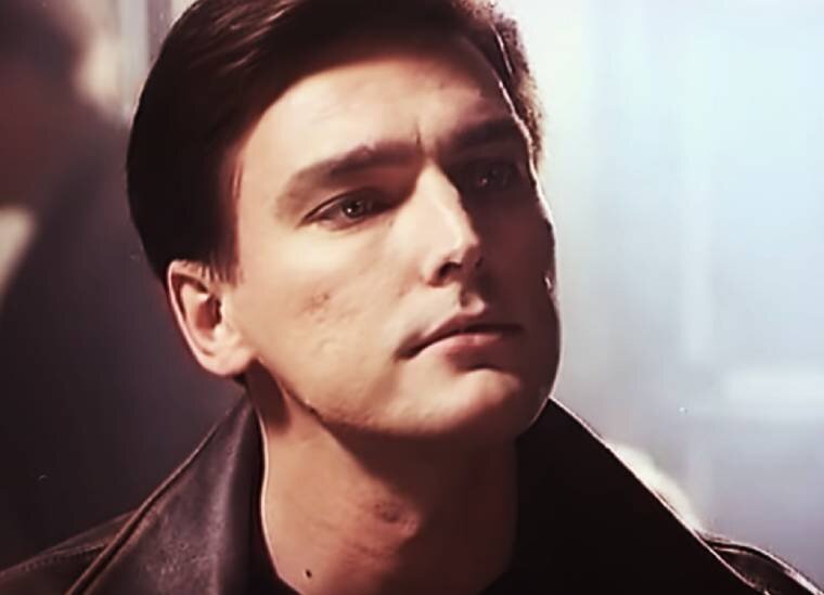 Кадр из клипа "Журавли"