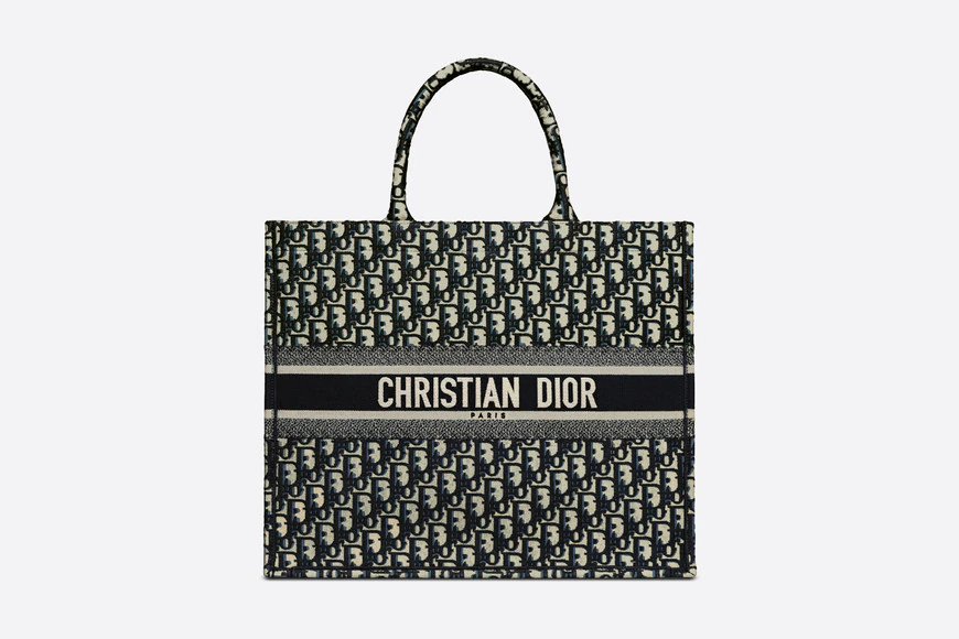 Сумка Dior Book Tote, модель большого формата. Вышивка Dior Oblique синего цвета (42 x 35 x 18,5 см) 