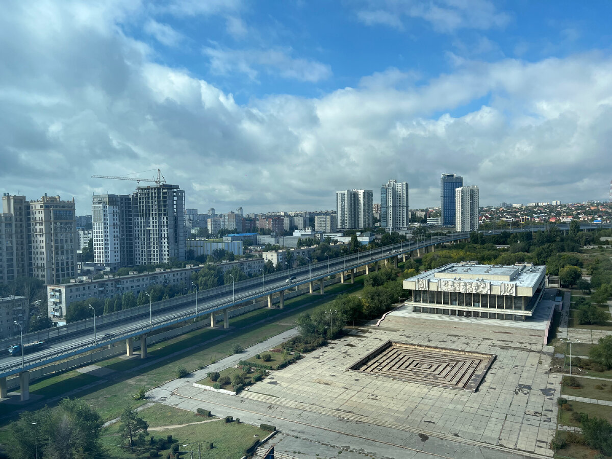 Фото для фона. Кто узнал место пишите в комментах))
