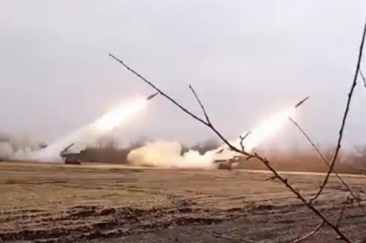    Российский «Бук» сбил снаряд от HIMARS на угледарском направлении