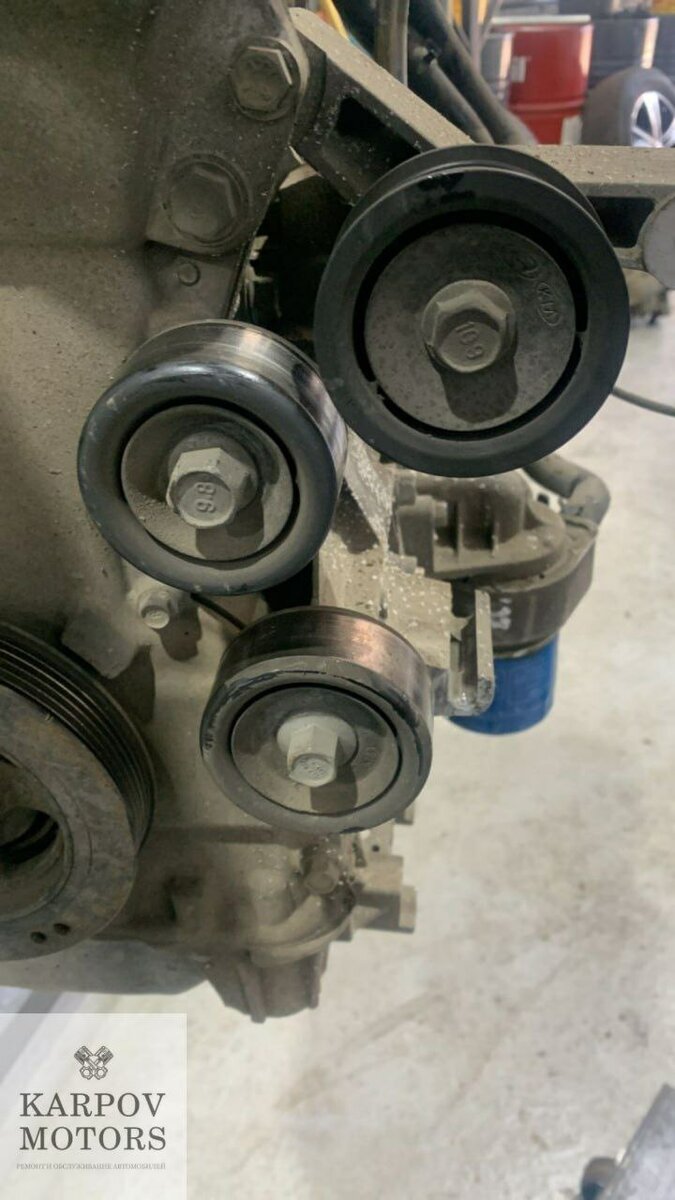 Провернуло на обгоне. Kia Sorento 2013 года 2.4 G4KE. Пробег 201611 км ...