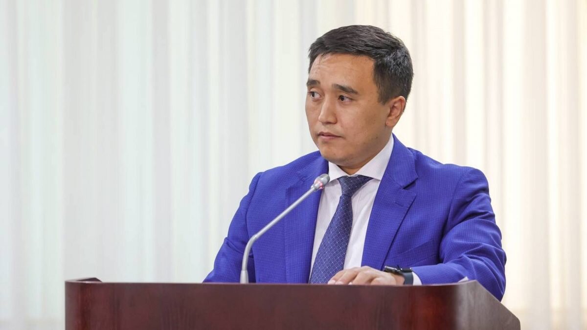    Фото: пресс-служба премьер-министра Август Макаров