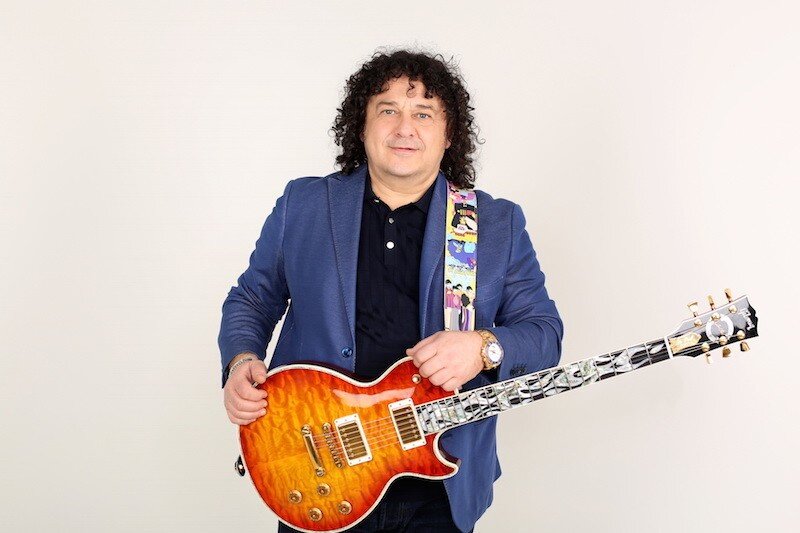 Игорь Саруханов